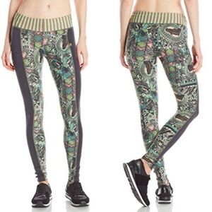 Maaji Abstract Print Leggings M